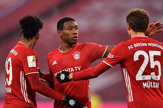  基尔荷尔施泰因门线救险，力保球队带走一分