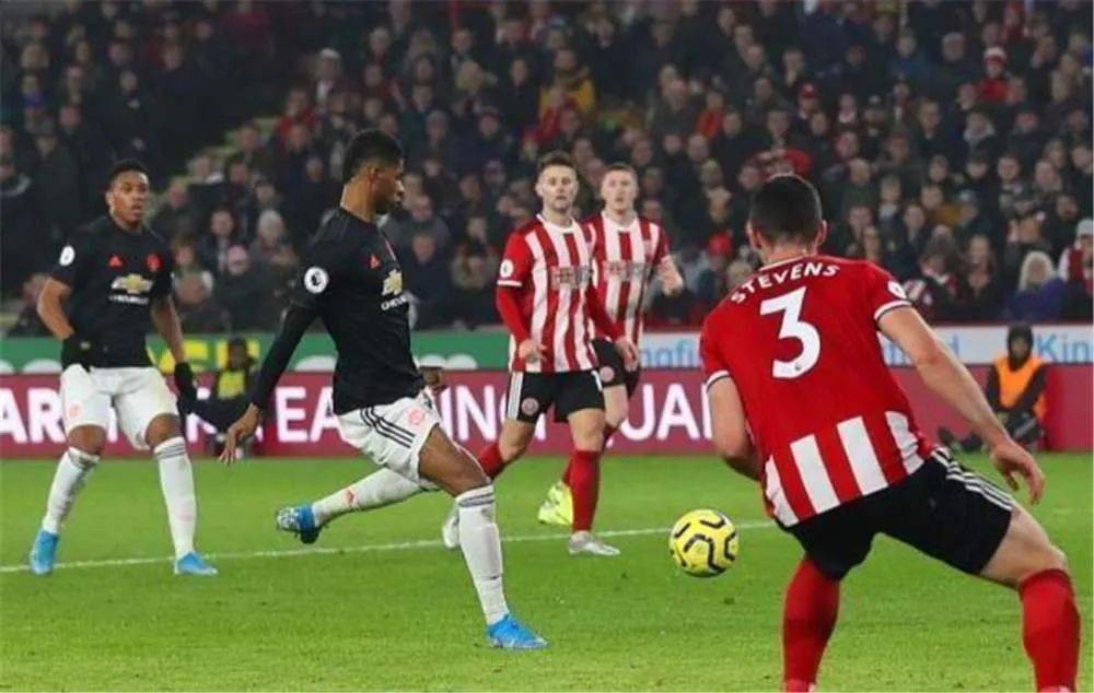  枪手青春风暴！阿森纳客场逆转纽卡斯尔登顶  