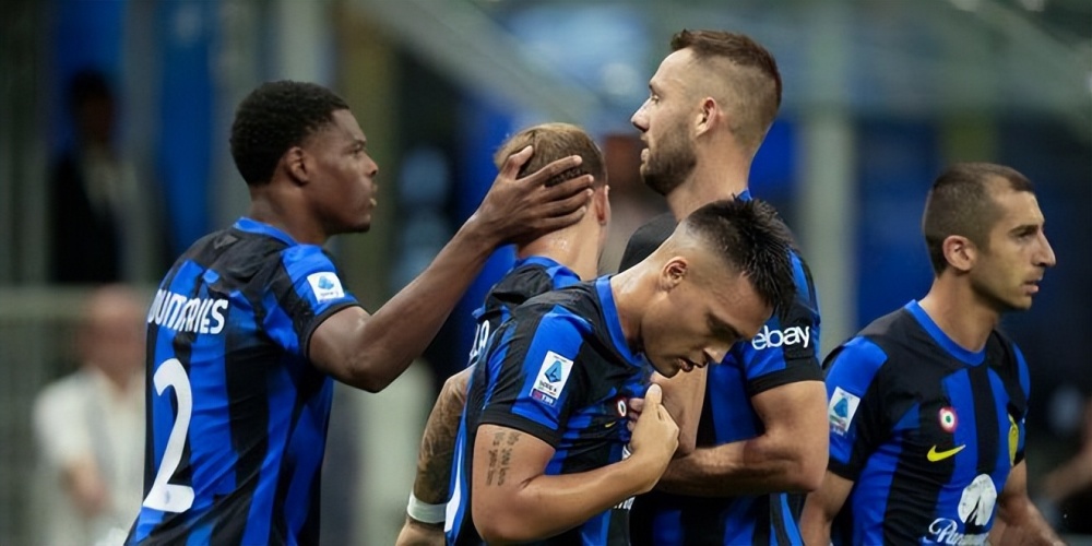  AC米兰德比战憾负同城死敌，吉鲁破门难阻红黑军团连败  